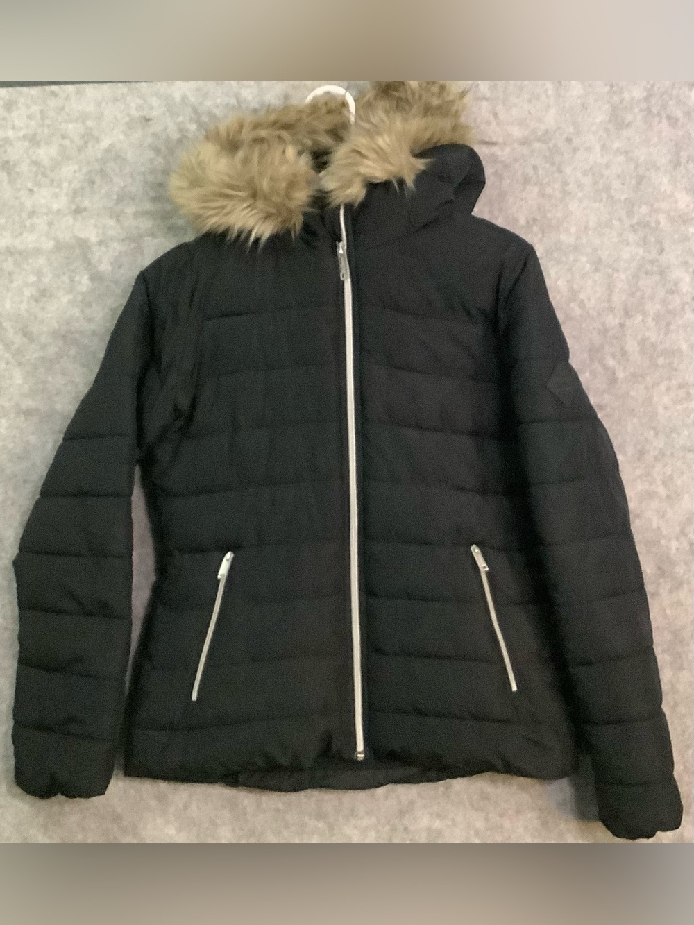 Hollister Black Puffer Jacket with Faux Fur Removable Hood Women’s XS